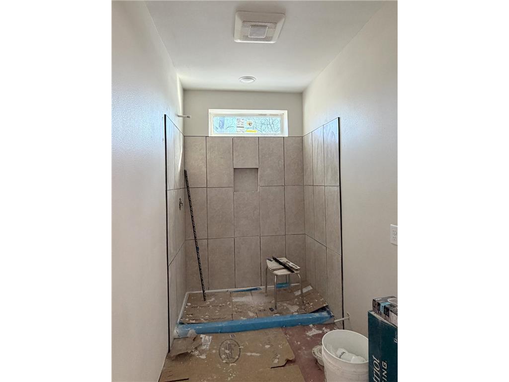 1955 Bud Road Windom MN 56101 6153971 image8