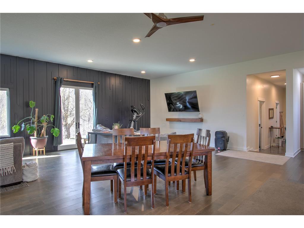 1955 Collin Street Mora MN 55051 7059342 image15