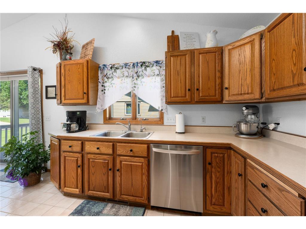 1955 Dorathea Boulevard Worthington MN 56187 7078224 image22