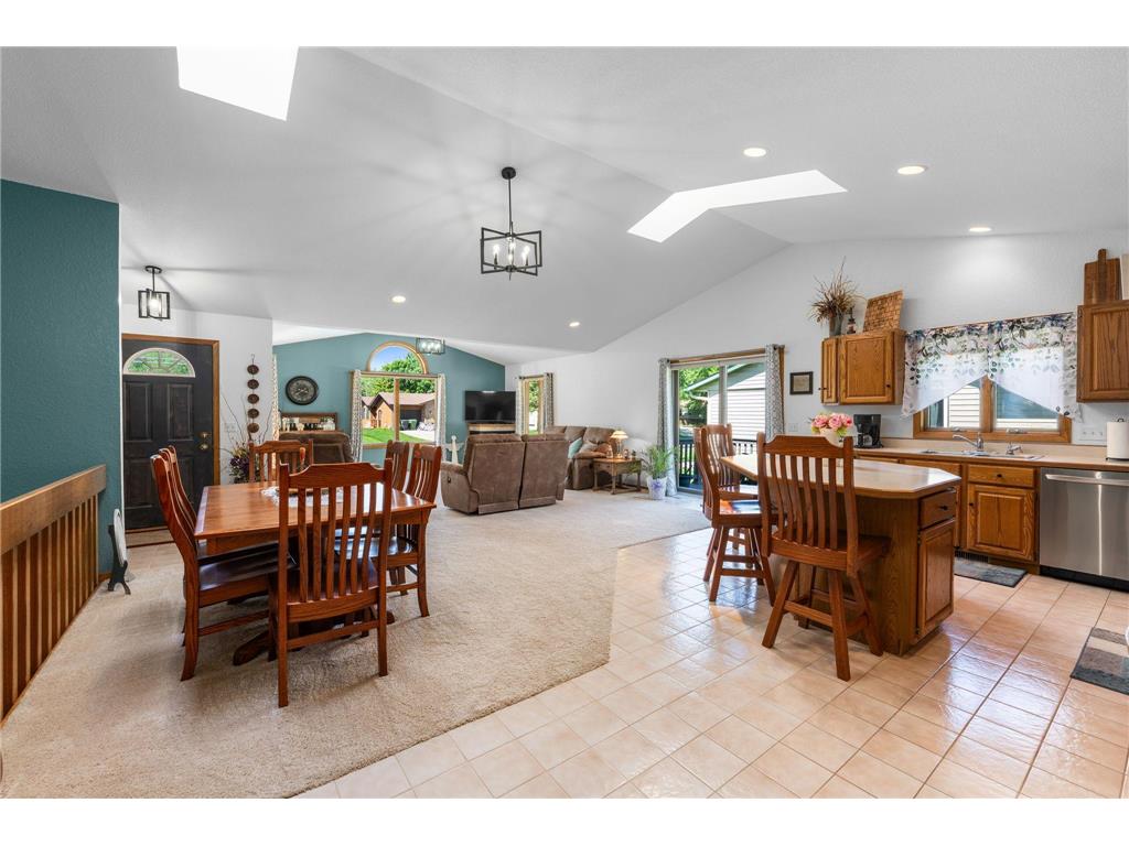 1955 Dorathea Boulevard Worthington MN 56187 7078224 image25