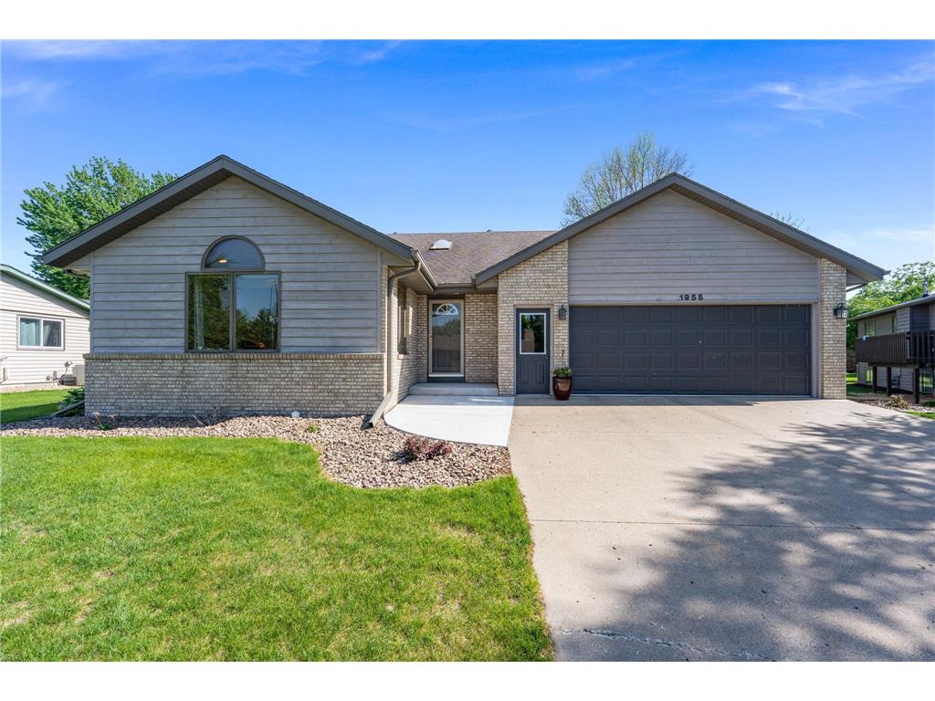 1955 Dorathea Boulevard Worthington MN 56187 7078224 image3