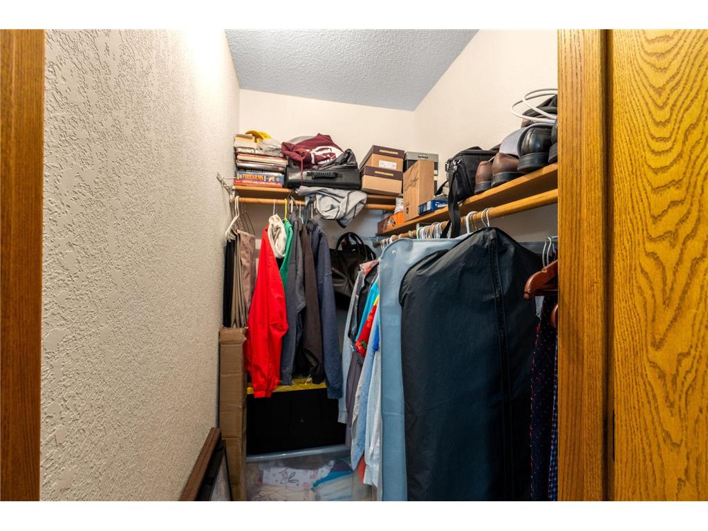 1955 Dorathea Boulevard Worthington MN 56187 7078224 image32