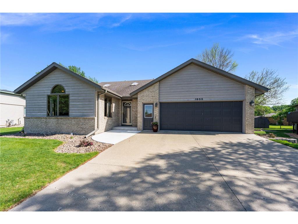1955 Dorathea Boulevard Worthington MN 56187 7078224 image4