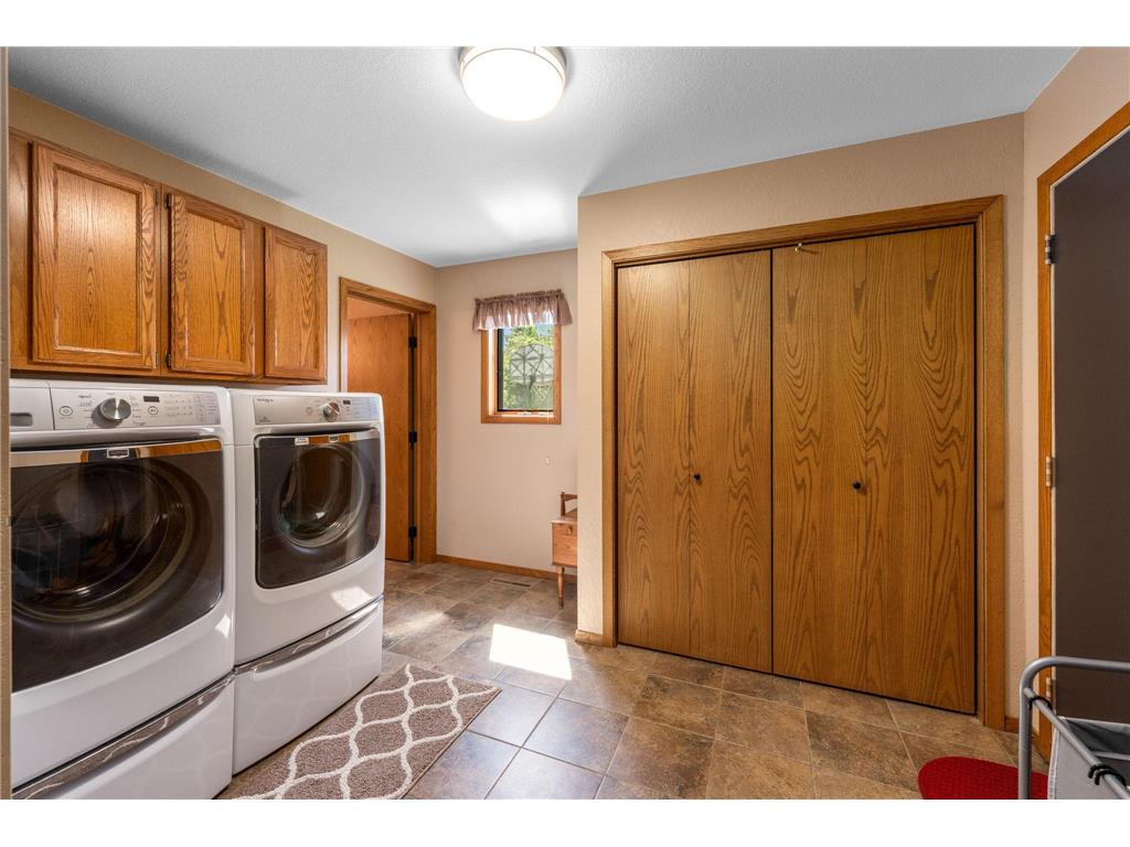 1955 Dorathea Boulevard Worthington MN 56187 7078224 image47