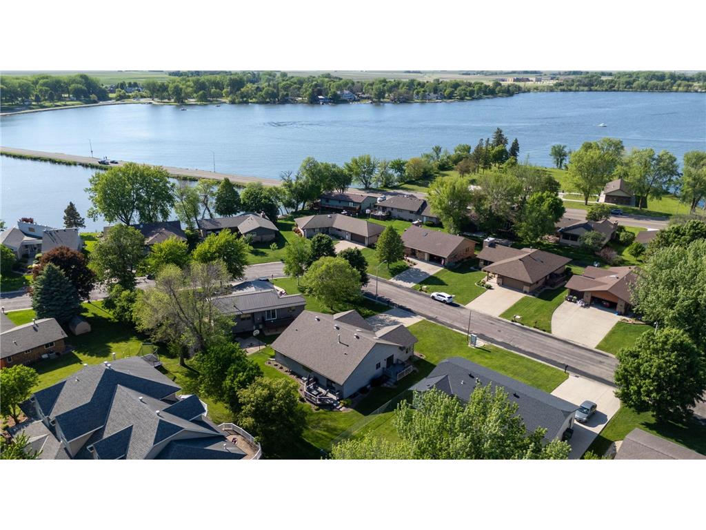 1955 Dorathea Boulevard Worthington MN 56187 7078224 image6