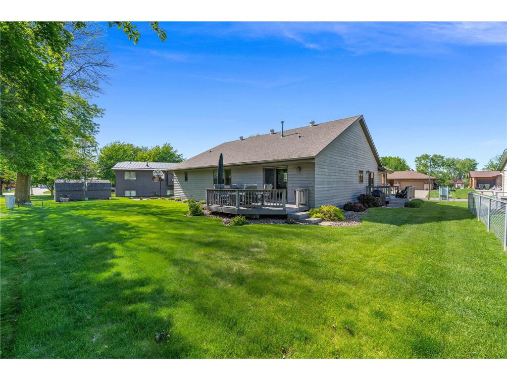 1955 Dorathea Boulevard Worthington MN 56187 7078224 image76