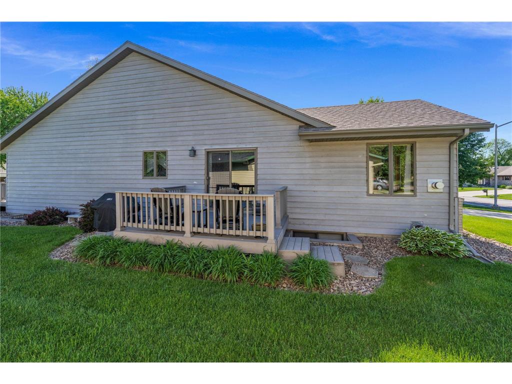 1955 Dorathea Boulevard Worthington MN 56187 7078224 image86