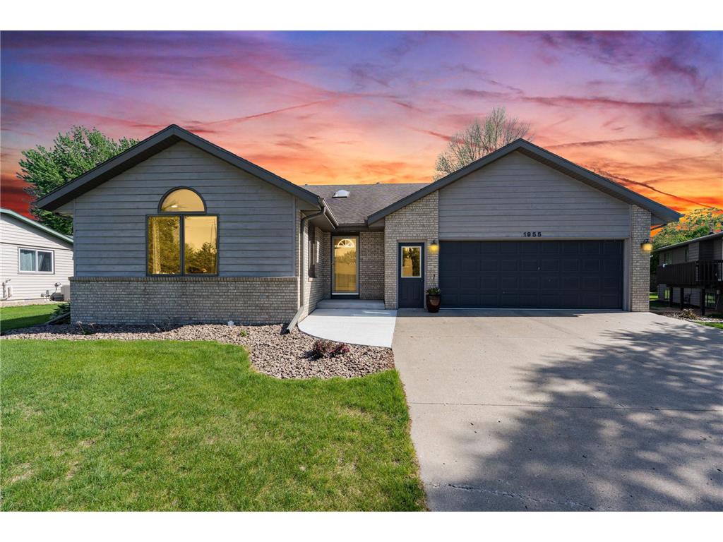 1955 Dorathea Boulevard Worthington MN 56187 7078224 image88