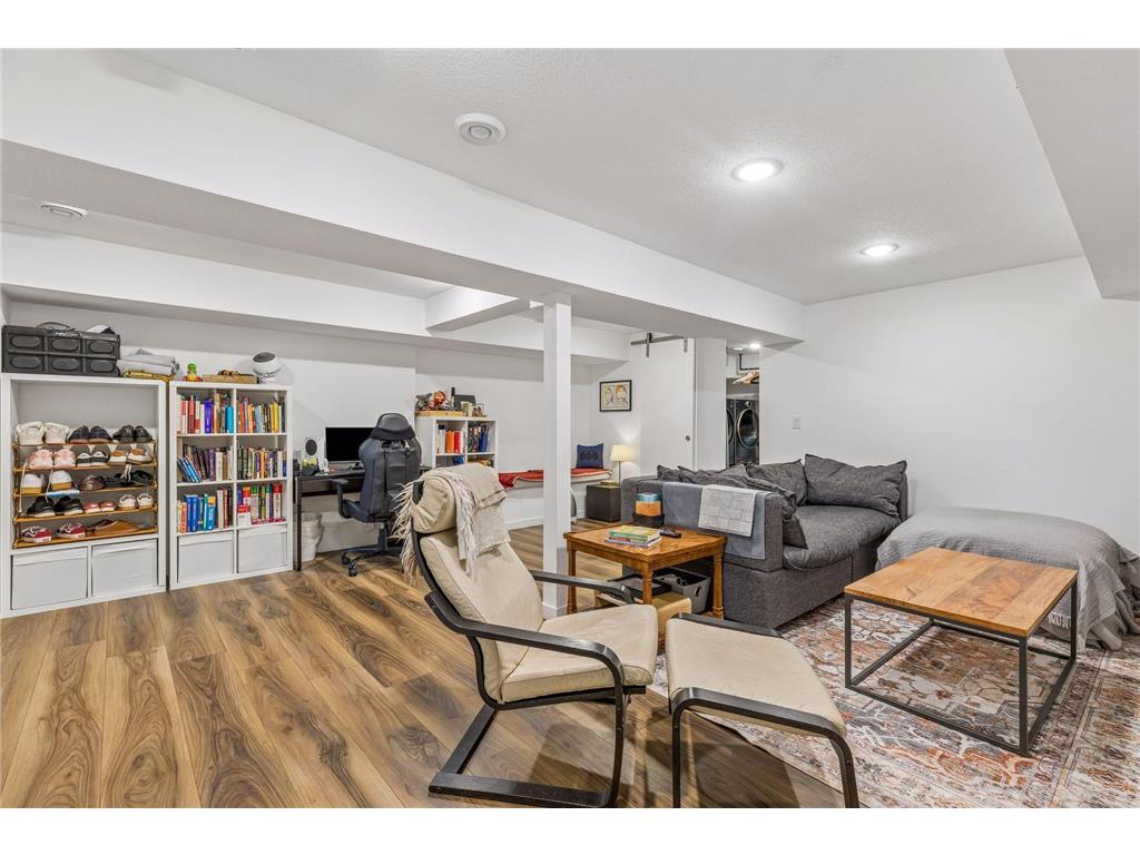 1955 Drew Avenue S Minneapolis MN 55416 - Cedar 7043712 image32