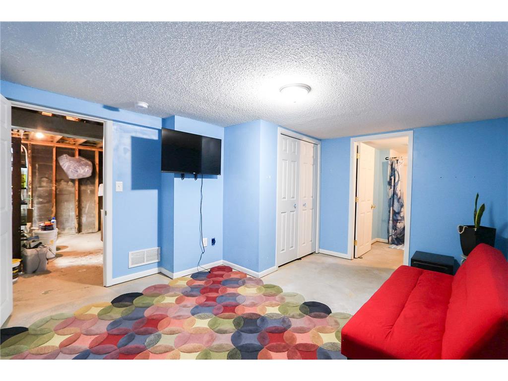 1955 Margaret Street Saint Paul MN 55119 7068569 image8