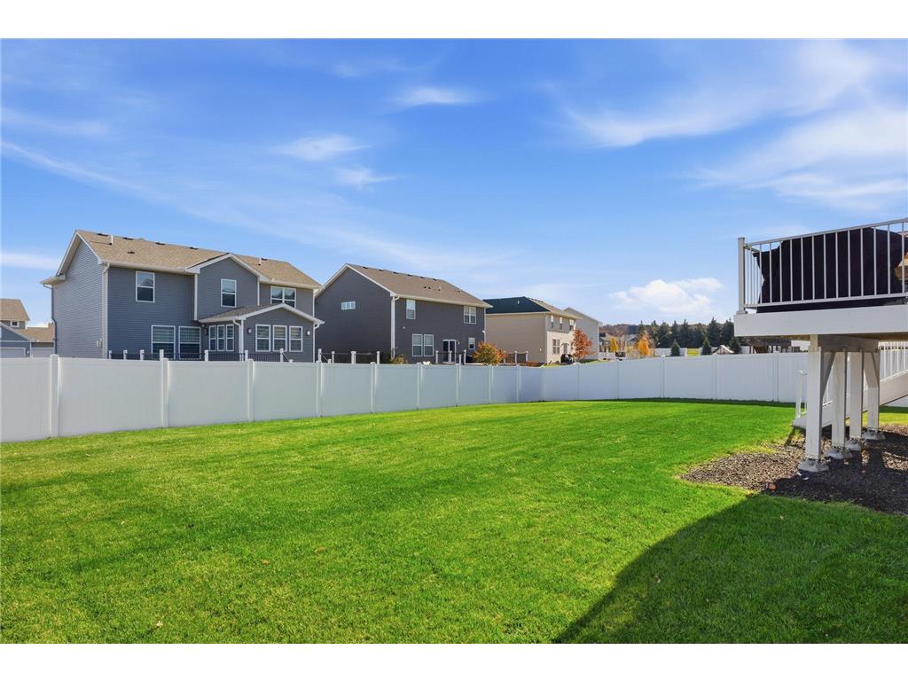 1955 Red Oak Path Shakopee MN 55379 6817796 image10