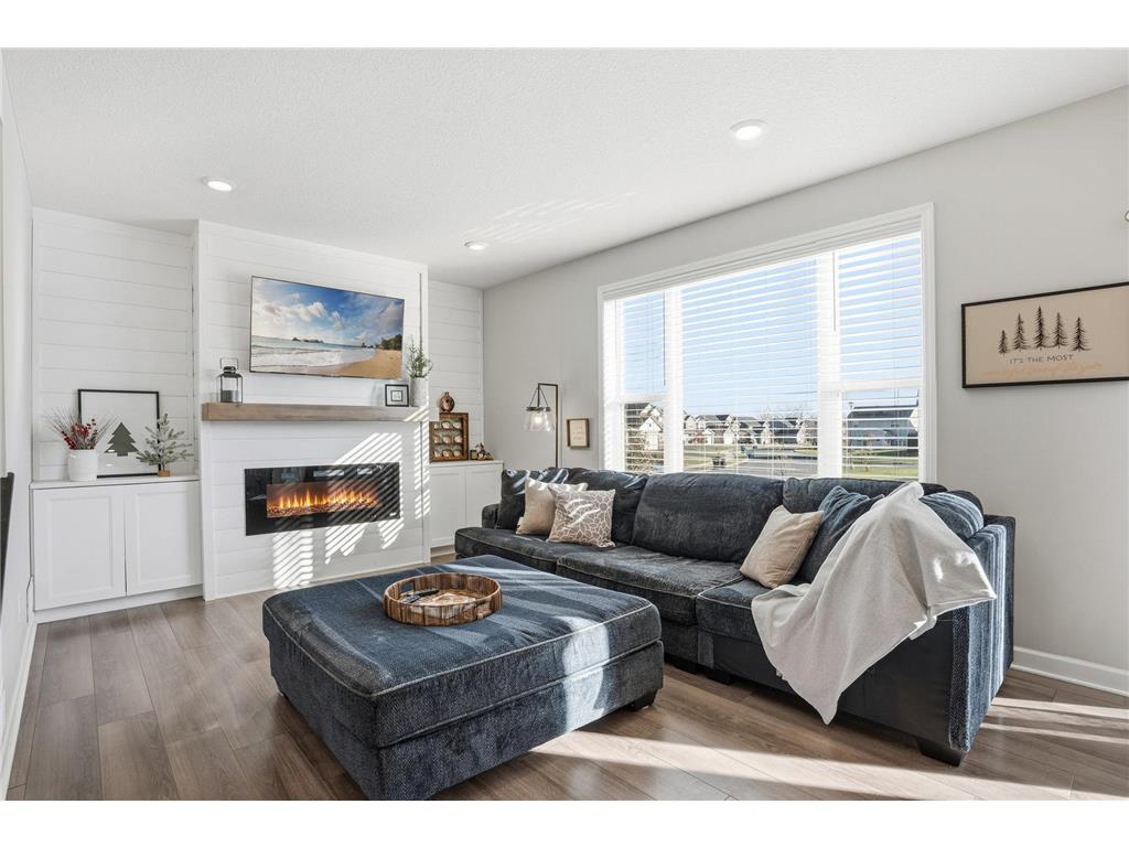 1955 Red Oak Path Shakopee MN 55379 6817796 image22