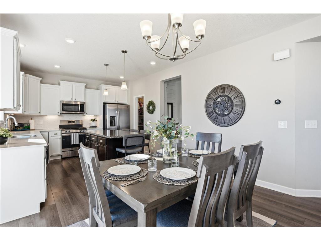 1955 Red Oak Path Shakopee MN 55379 6817796 image27