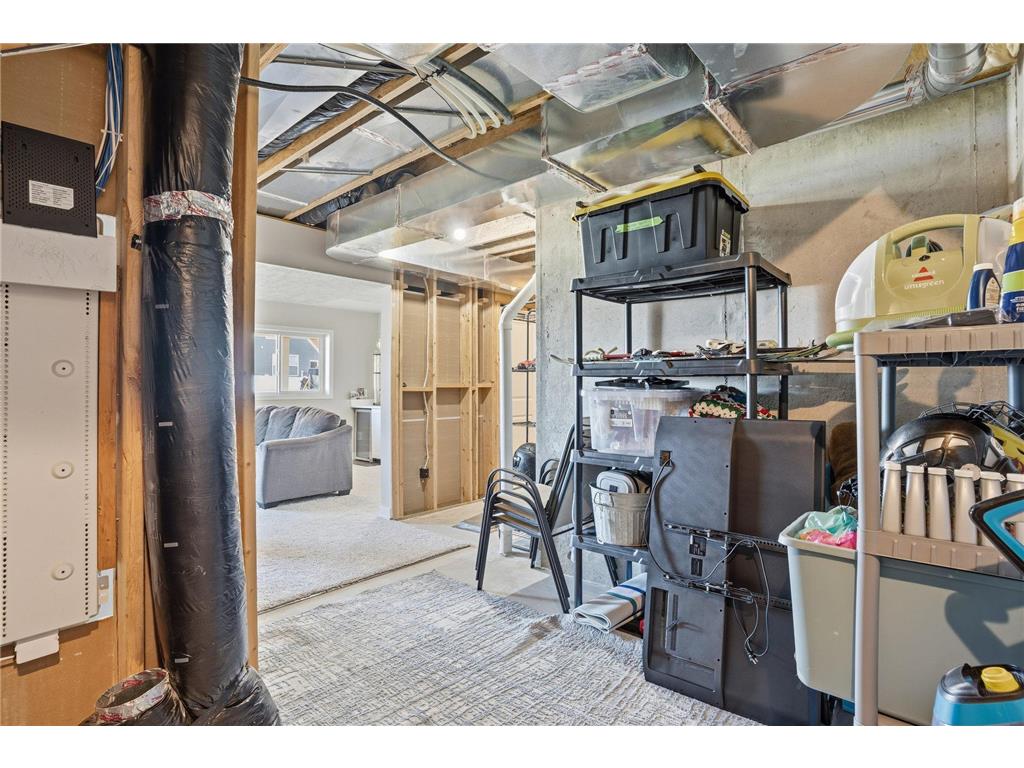 1955 Red Oak Path Shakopee MN 55379 6817796 image57