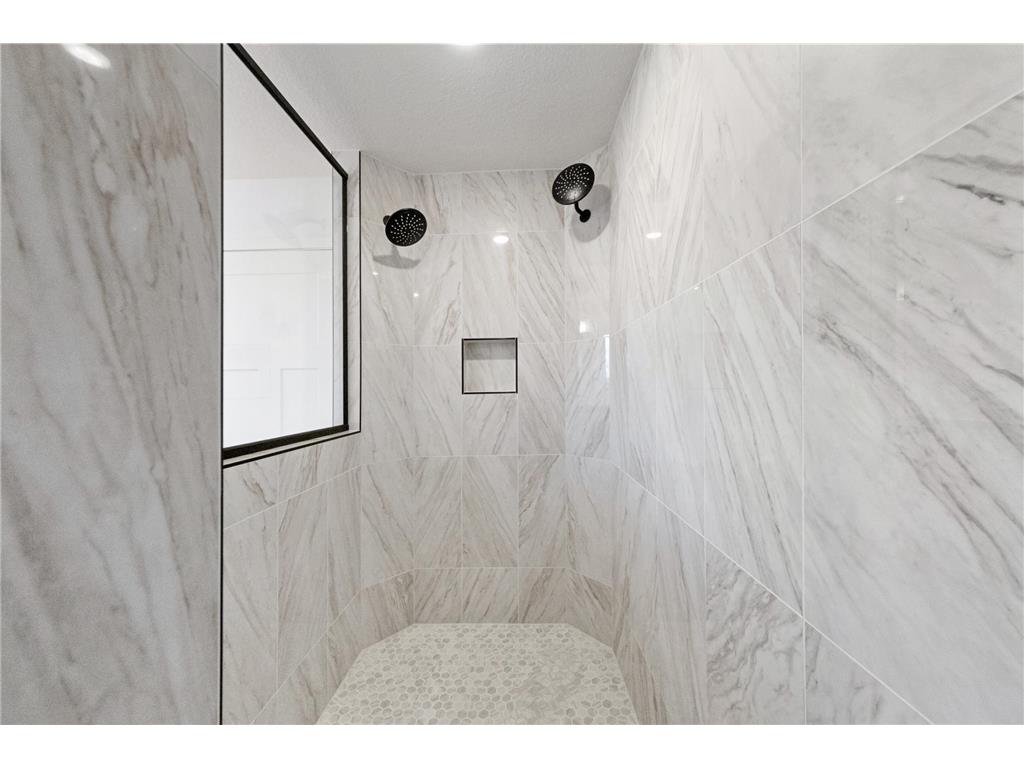 1955 Royal Boulevard N Lake Elmo MN 55042 6813692 image16