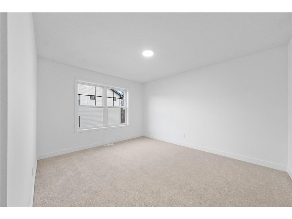 1955 Royal Boulevard N Lake Elmo MN 55042 6813692 image27