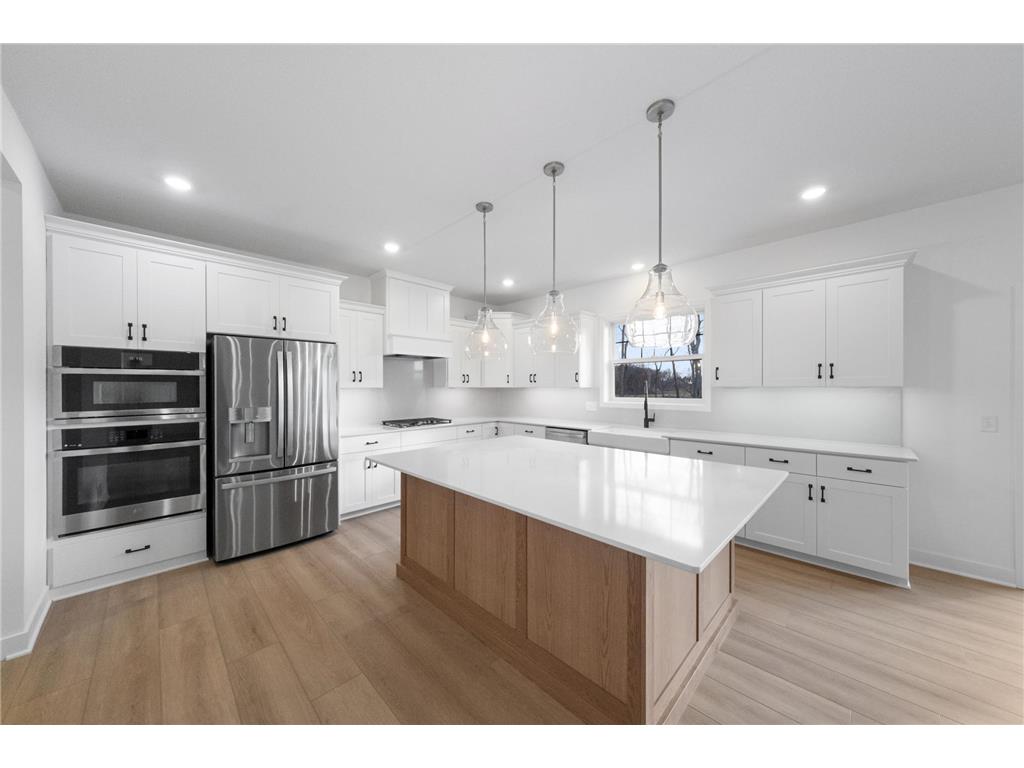 1955 Royal Boulevard N Lake Elmo MN 55042 6813692 image3