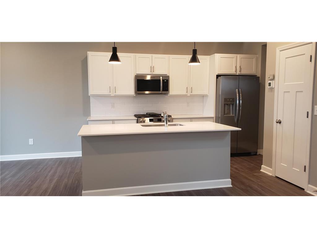 1955 Tyrone Drive Shakopee MN 55379 6470220 image1