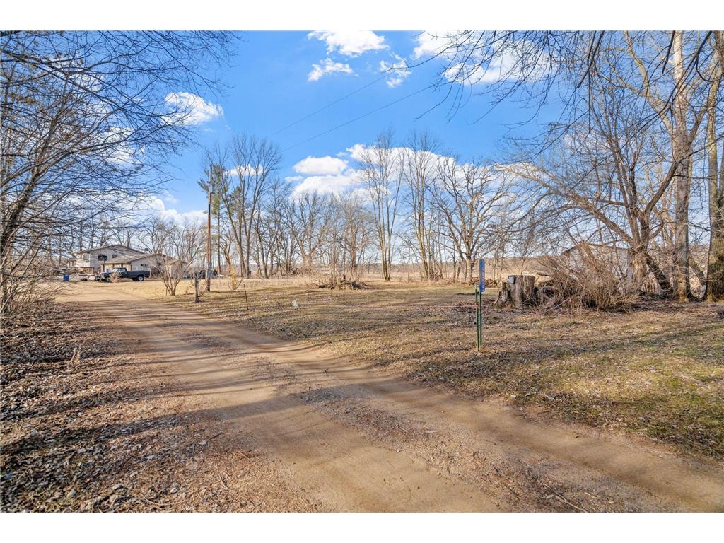 19555 Erie Drive Burnhamville Twp MN 56318 - Big Swan 7051450 image5