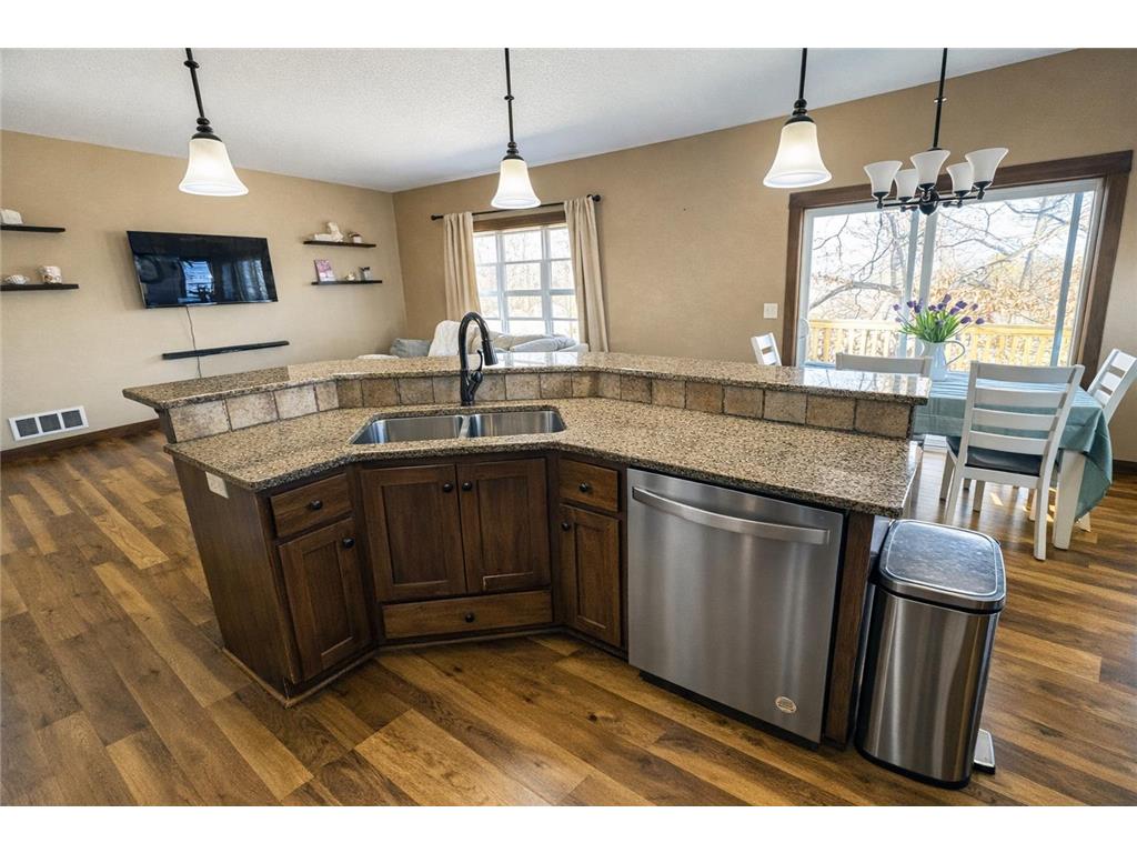 19557 Carson Street NW Elk River MN 55330 7040302 image5