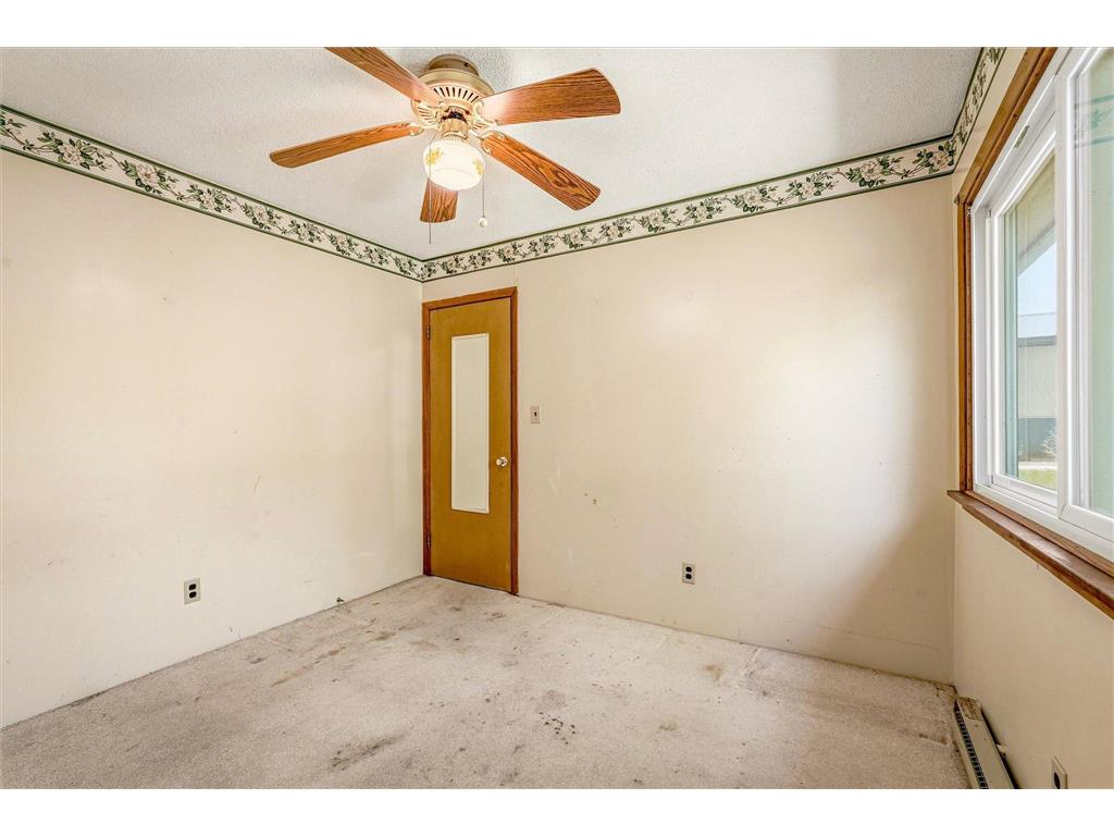 19557 Salmonson River Road Mora MN 55051 - Knife 7075348 image13