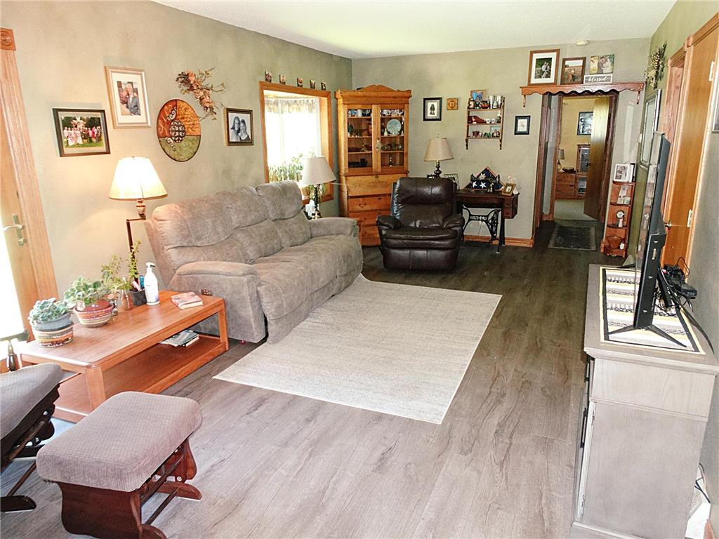 1957 16 1/2 Avenue Cameron WI 54822 7076115 image12