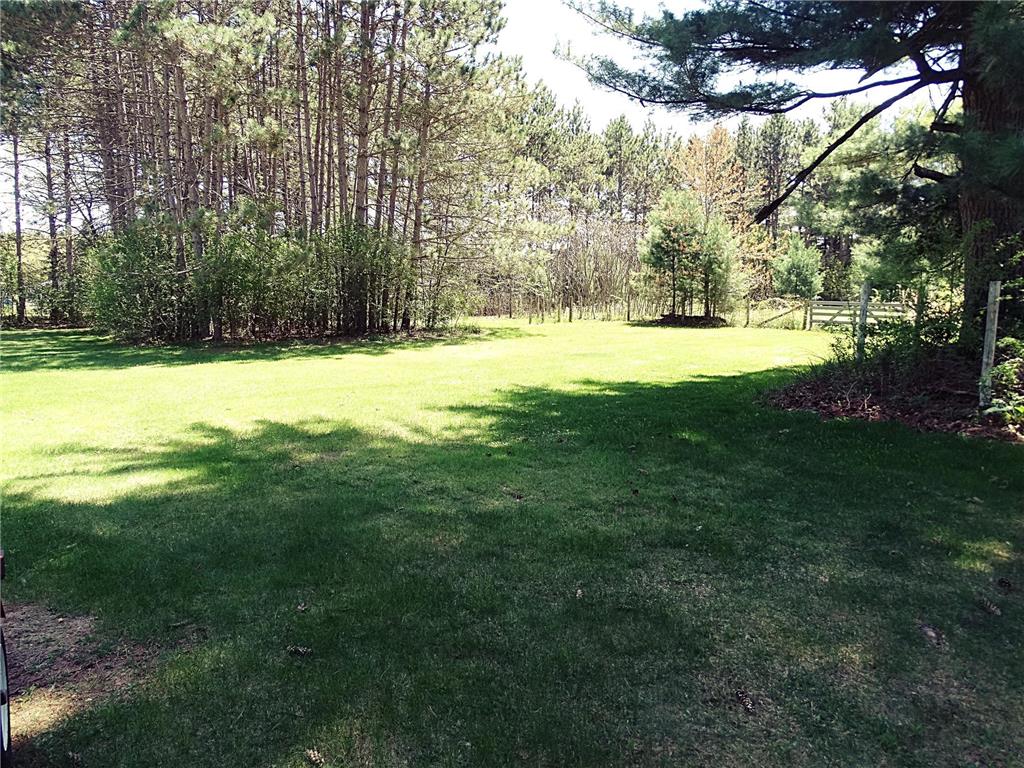 1957 16 1/2 Avenue Cameron WI 54822 7076115 image4