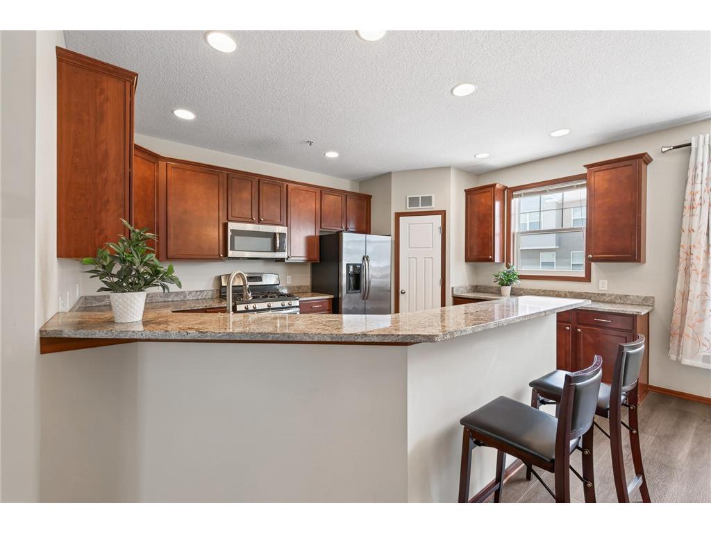 1957 Commonwealth Boulevard #4 Chanhassen MN 55317 7074577 image18