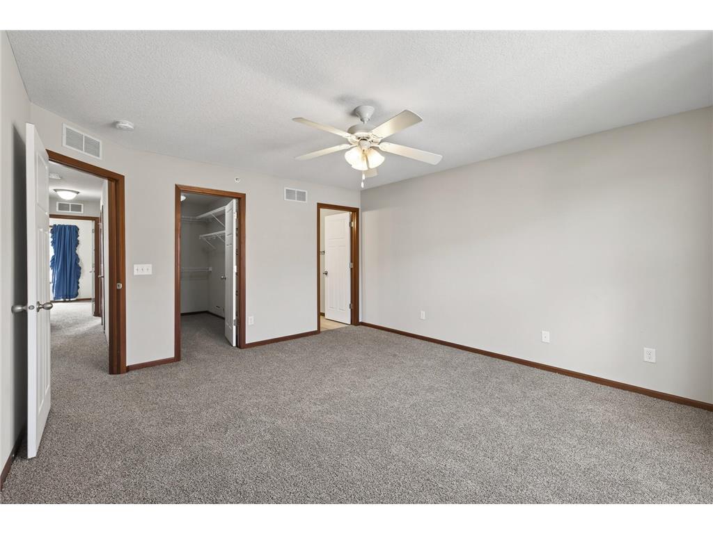 1957 Commonwealth Boulevard #4 Chanhassen MN 55317 7074577 image24