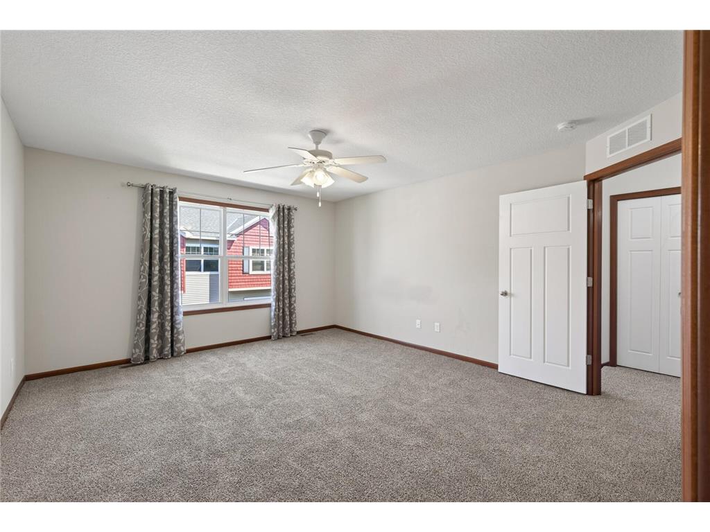 1957 Commonwealth Boulevard #4 Chanhassen MN 55317 7074577 image25