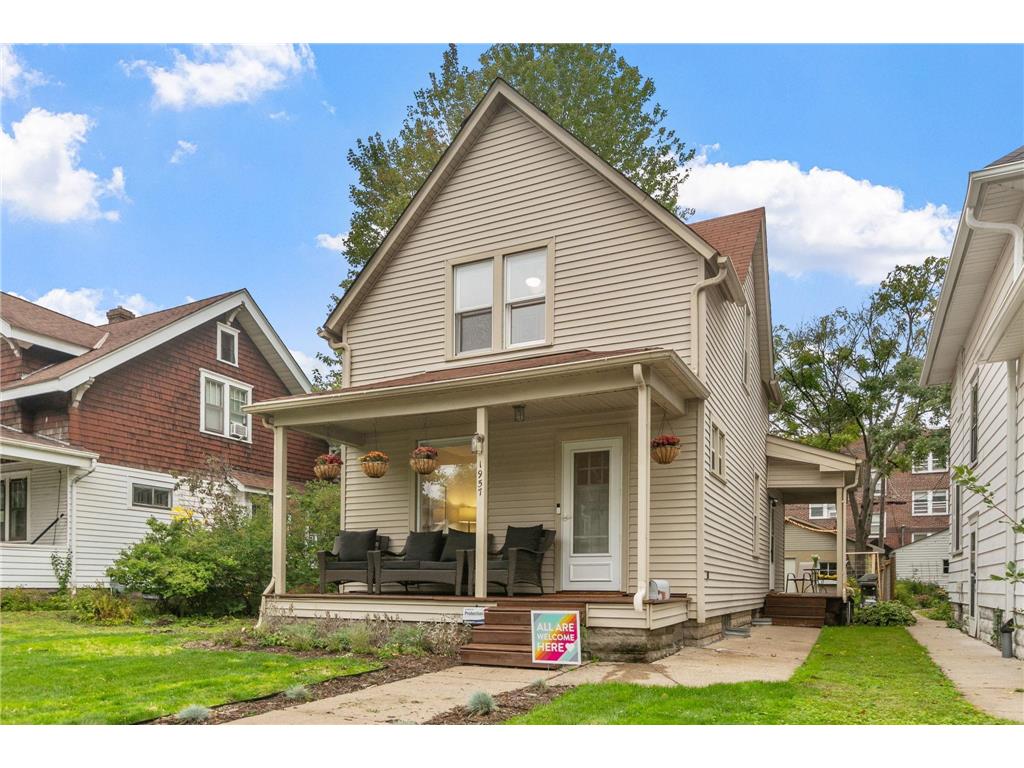 1957 Lincoln Avenue Saint Paul MN 55105 6441594 image1