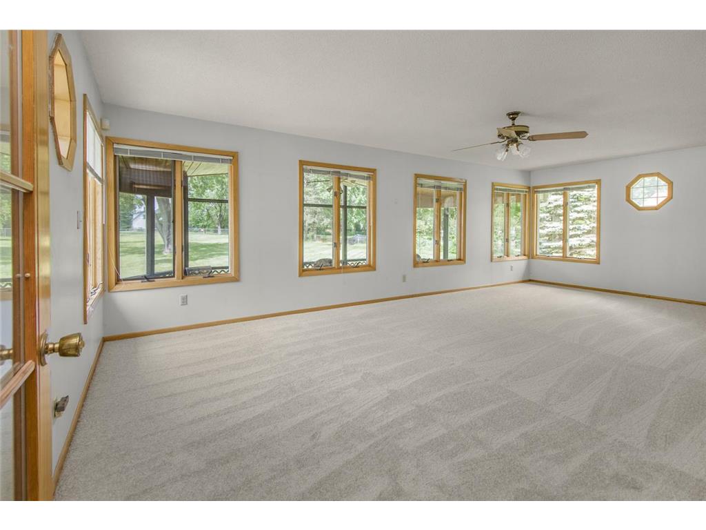 1957 Payne Avenue Maplewood MN 55117 7099357 image10
