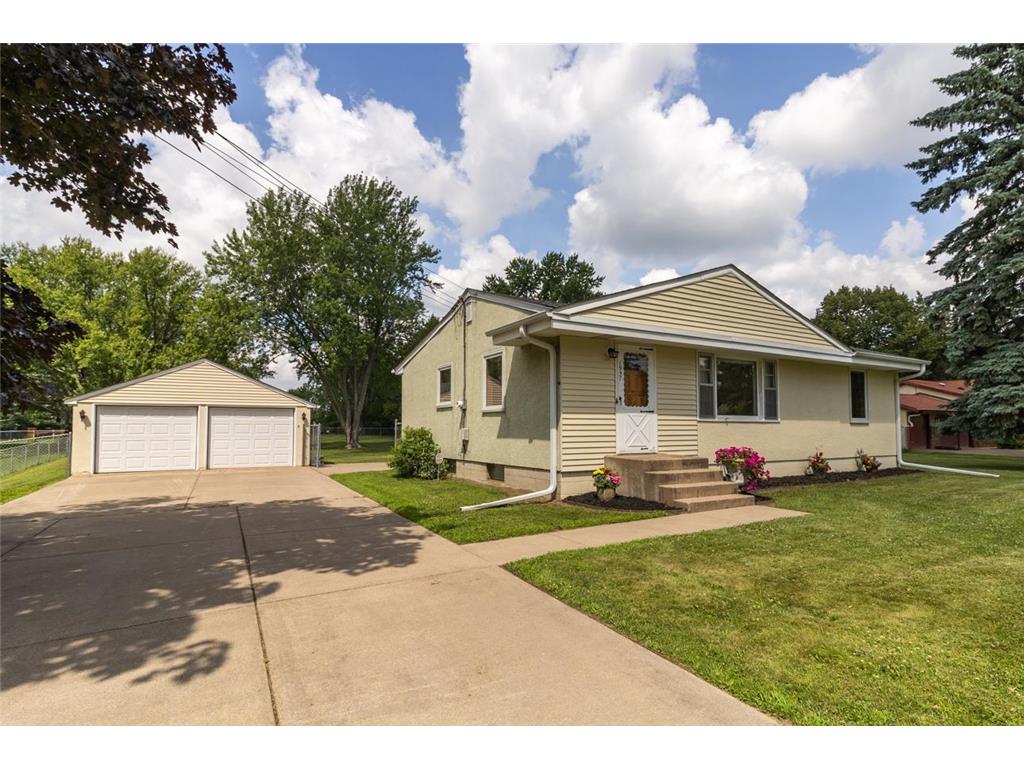 1957 Payne Avenue Maplewood MN 55117 7099357 image31