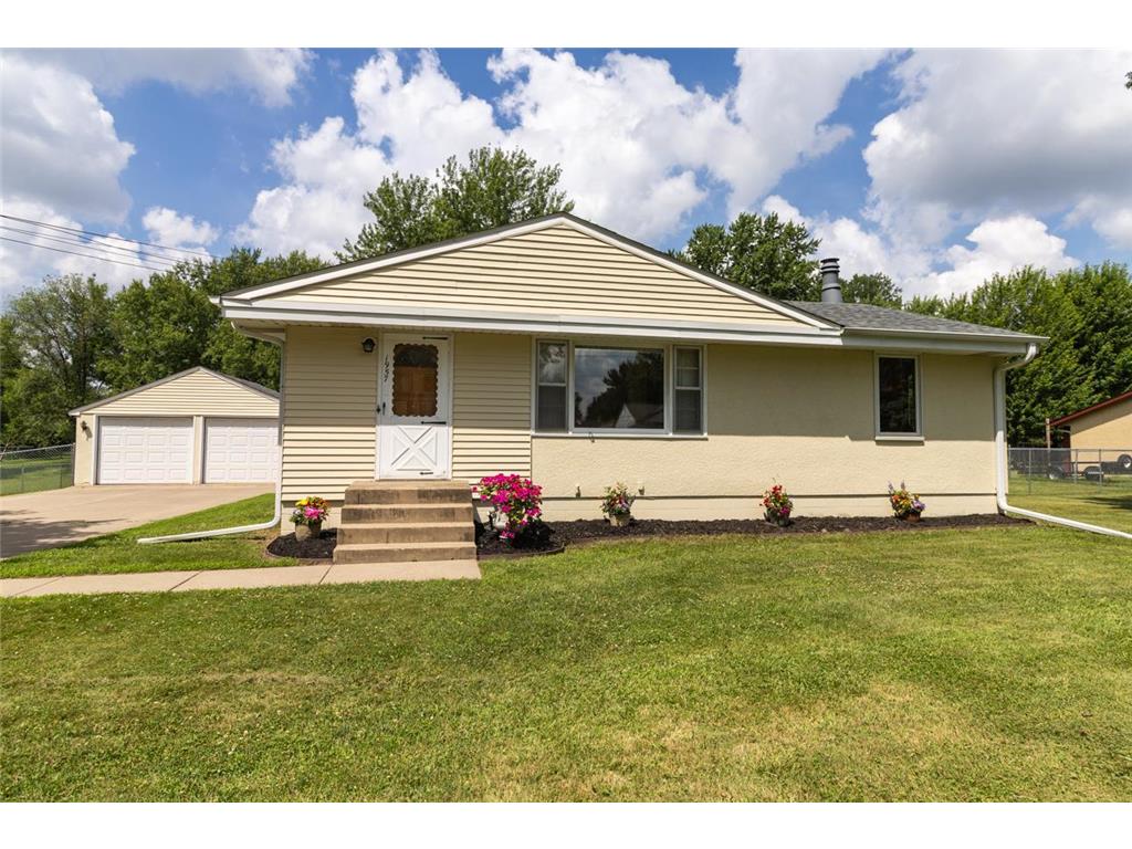 1957 Payne Avenue Maplewood MN 55117 7099357 image36