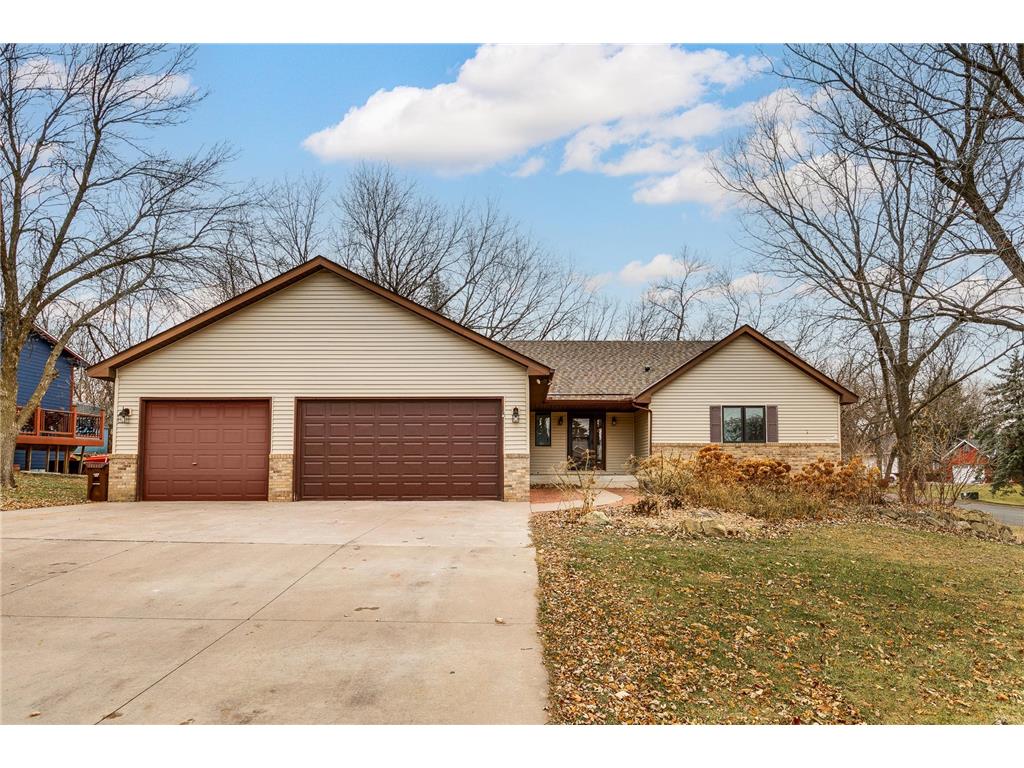 1958 Cope Avenue E Maplewood MN 55109 6641372 image1