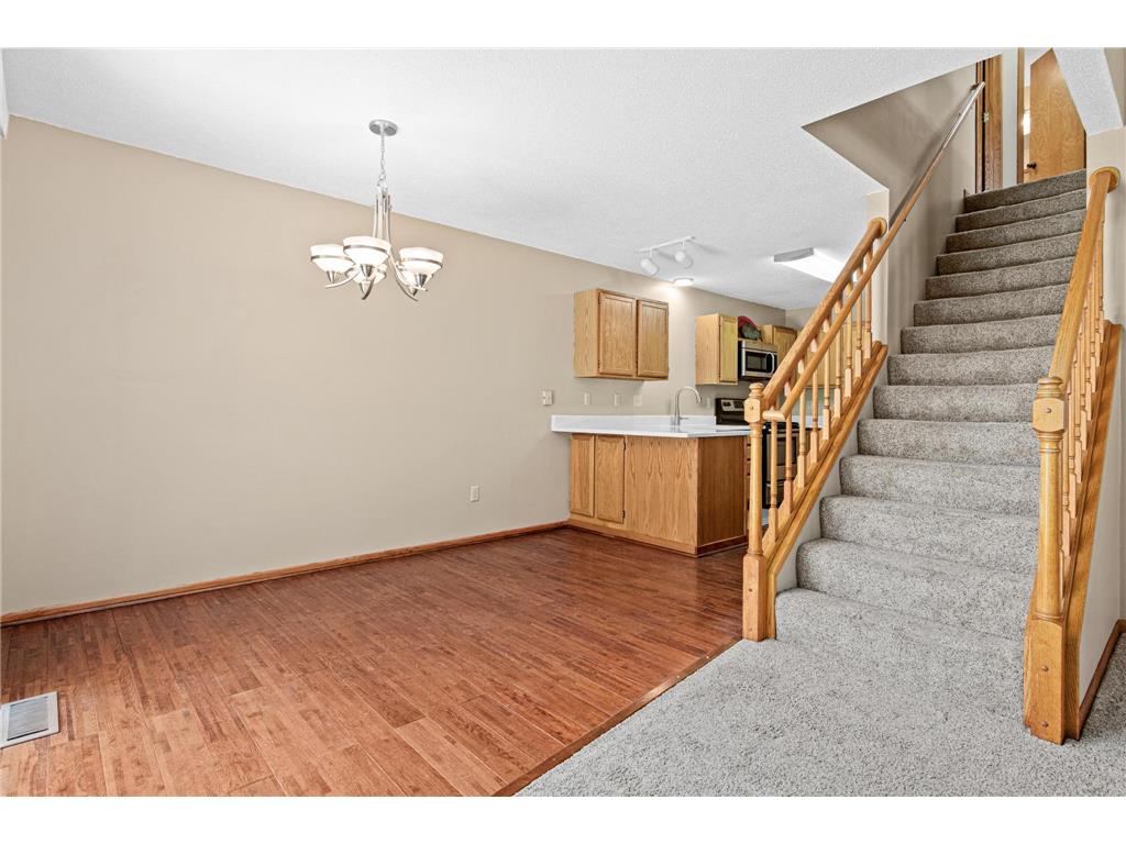 1958 Glenfield Court #25 Eagan MN 55122 7070428 image10