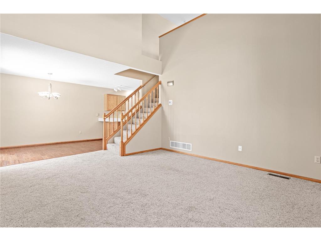 1958 Glenfield Court #25 Eagan MN 55122 7070428 image8