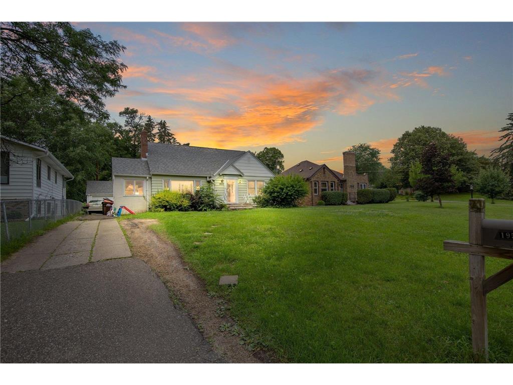 1959 Kenwood Drive W Maplewood MN 55117 6574861 image1
