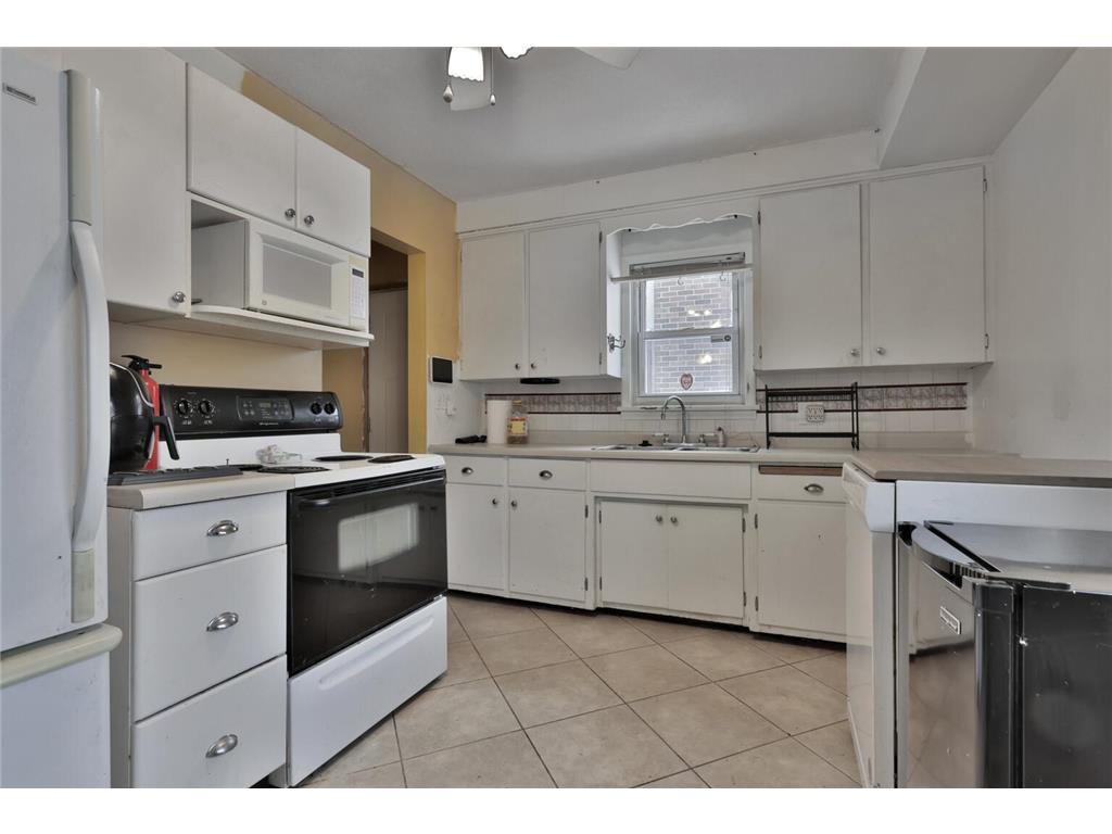 1959 Montana Avenue E Saint Paul MN 55119 6819523 image10