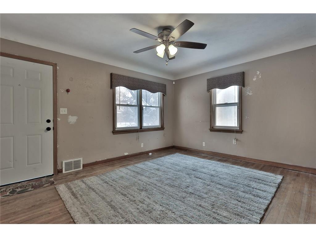 1959 Montana Avenue E Saint Paul MN 55119 6819523 image14