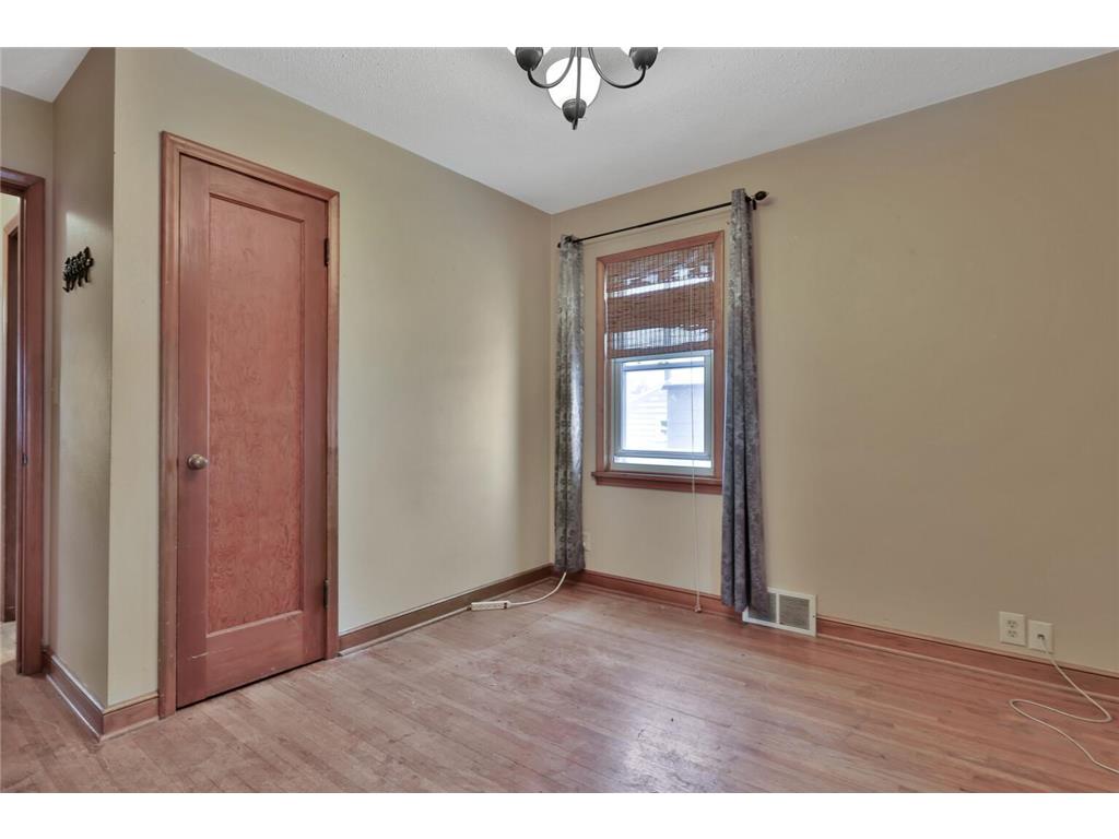 1959 Montana Avenue E Saint Paul MN 55119 6819523 image20