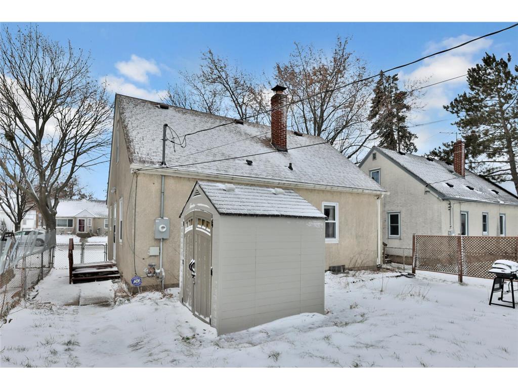 1959 Montana Avenue E Saint Paul MN 55119 6819523 image3