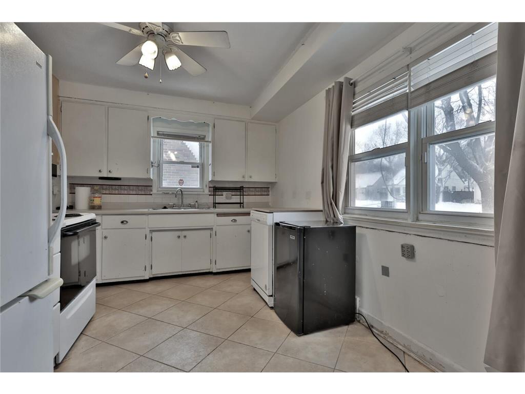 1959 Montana Avenue E Saint Paul MN 55119 6819523 image8