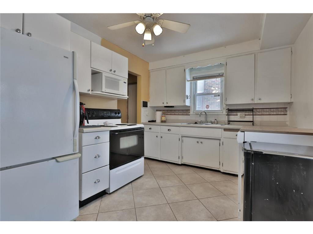 1959 Montana Avenue E Saint Paul MN 55119 6819523 image9