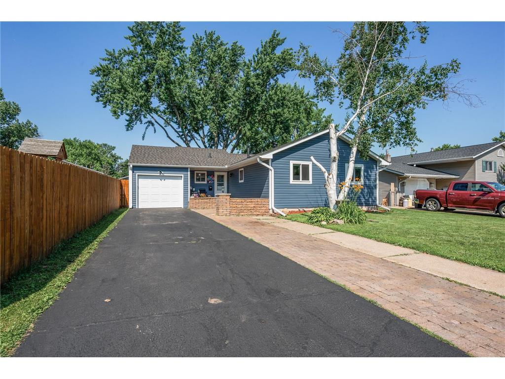 1959 Northwood Drive North Saint Paul MN 55109 6751261 image1