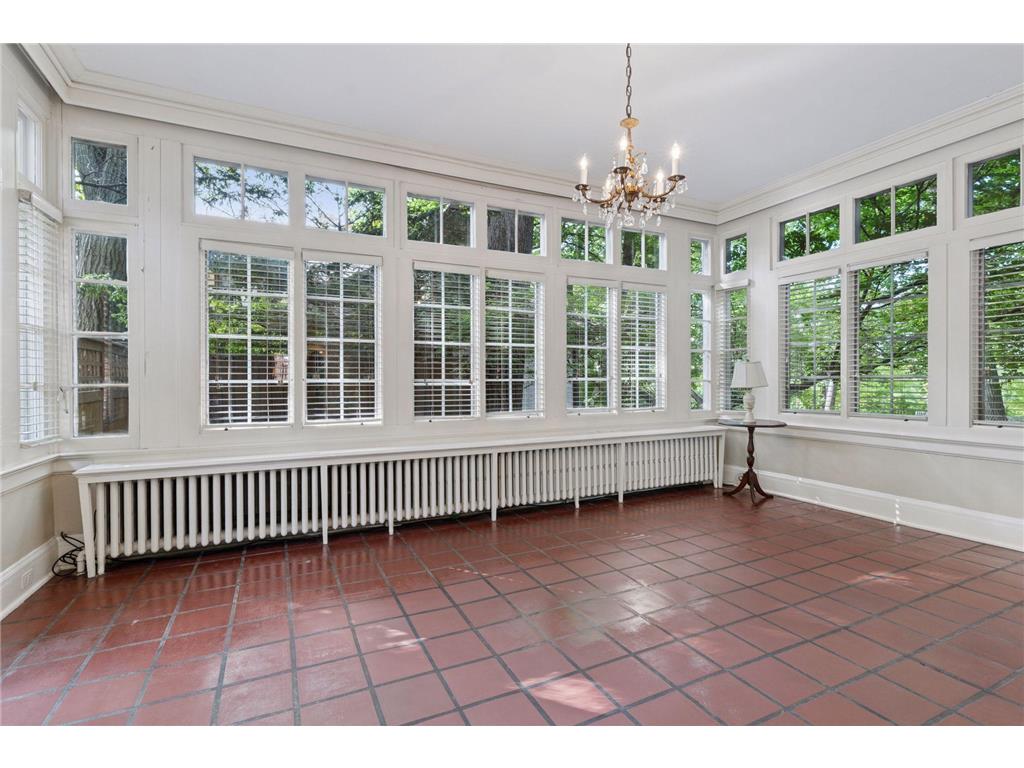 196 Mississippi River Boulevard S Saint Paul MN 55105 - Mississippi 6796925 image19