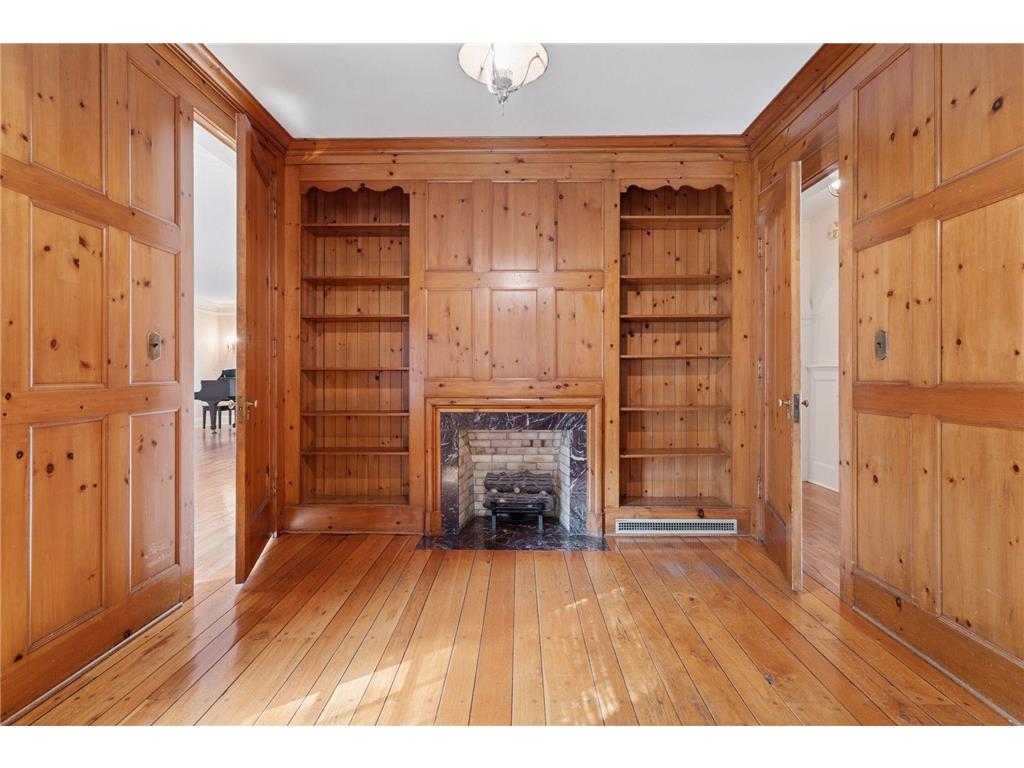 196 Mississippi River Boulevard S Saint Paul MN 55105 - Mississippi 6796925 image21