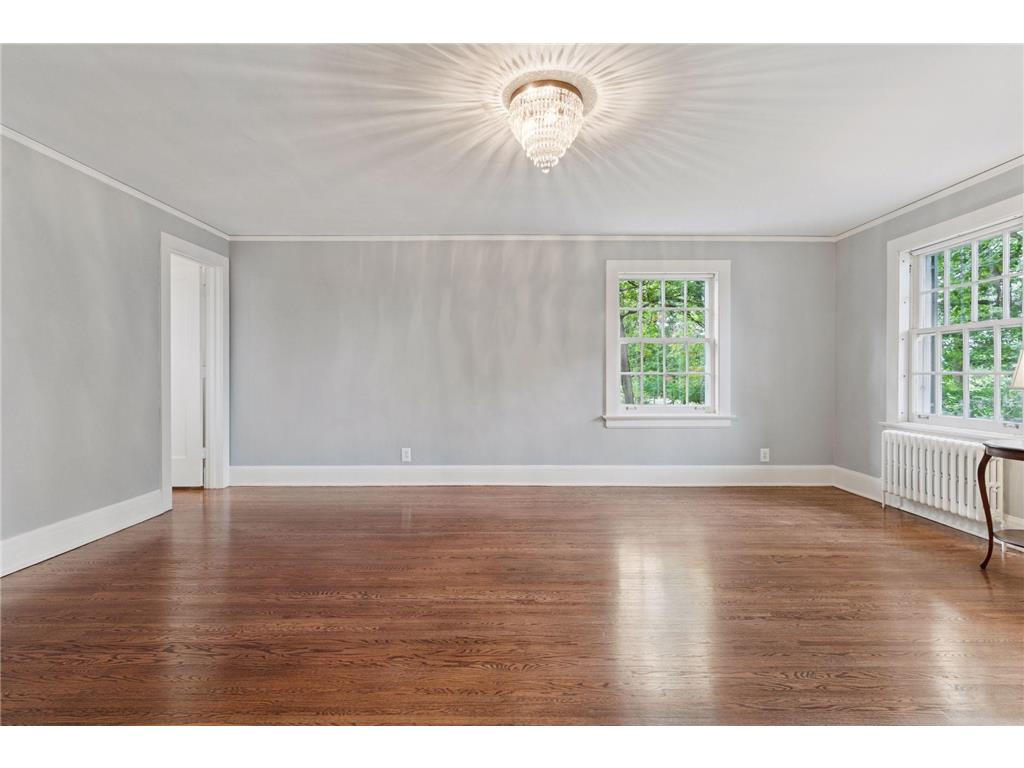 196 Mississippi River Boulevard S Saint Paul MN 55105 - Mississippi 6796925 image25