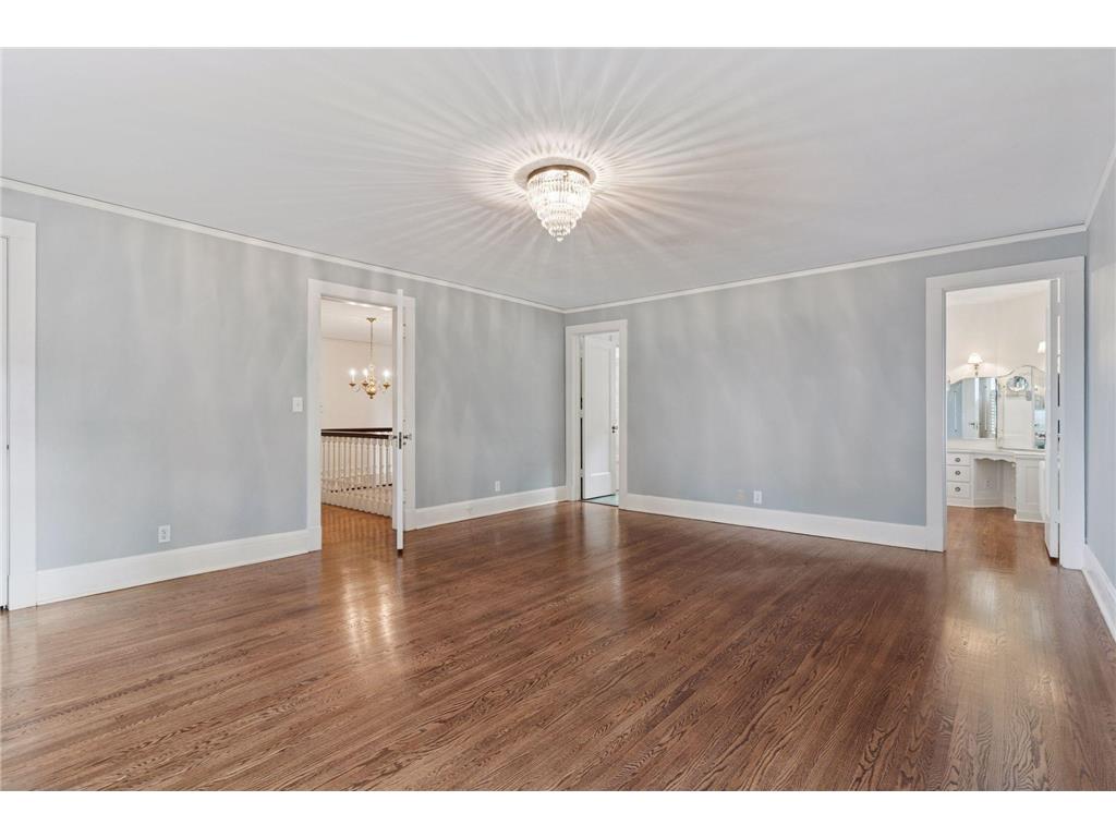 196 Mississippi River Boulevard S Saint Paul MN 55105 - Mississippi 6796925 image27