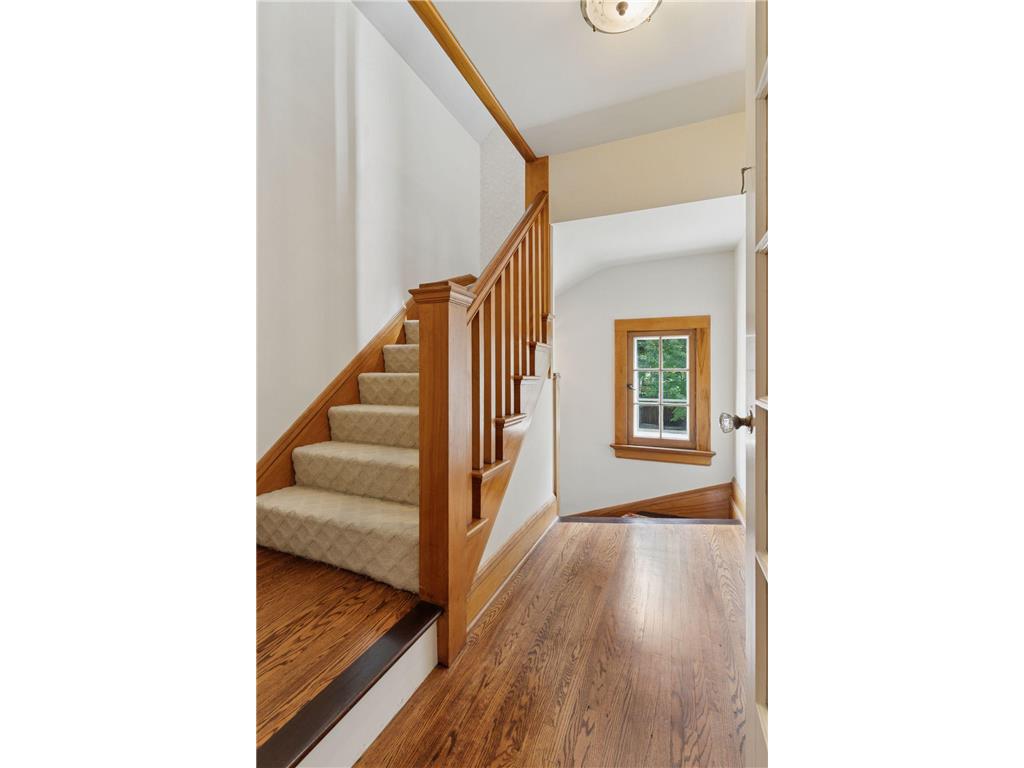 196 Mississippi River Boulevard S Saint Paul MN 55105 - Mississippi 6796925 image35